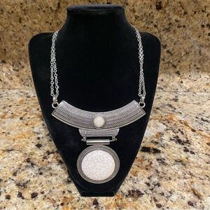 Paparazzi”Lasting Empress-ions” necklace